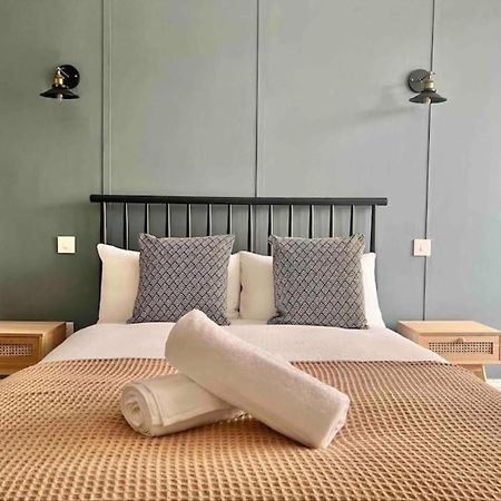 Spacious 3 Bedroom Home In Glasgow - Free Parking Екстер'єр фото